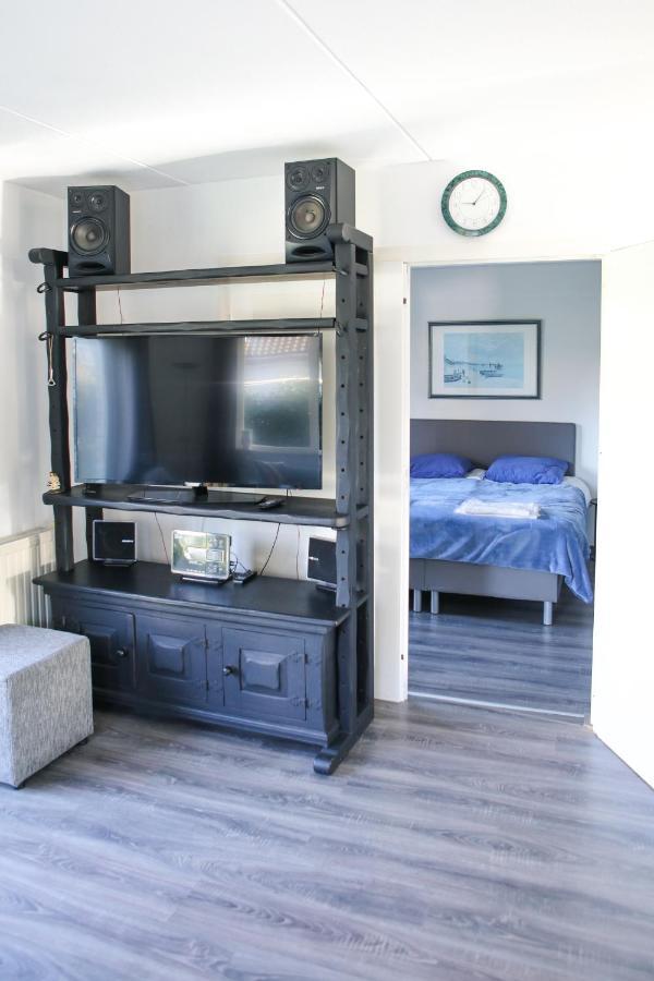 Vakantiewoning 114 In Villapark De Oesterbaai เวเมลดิงเงอ ภายนอก รูปภาพ